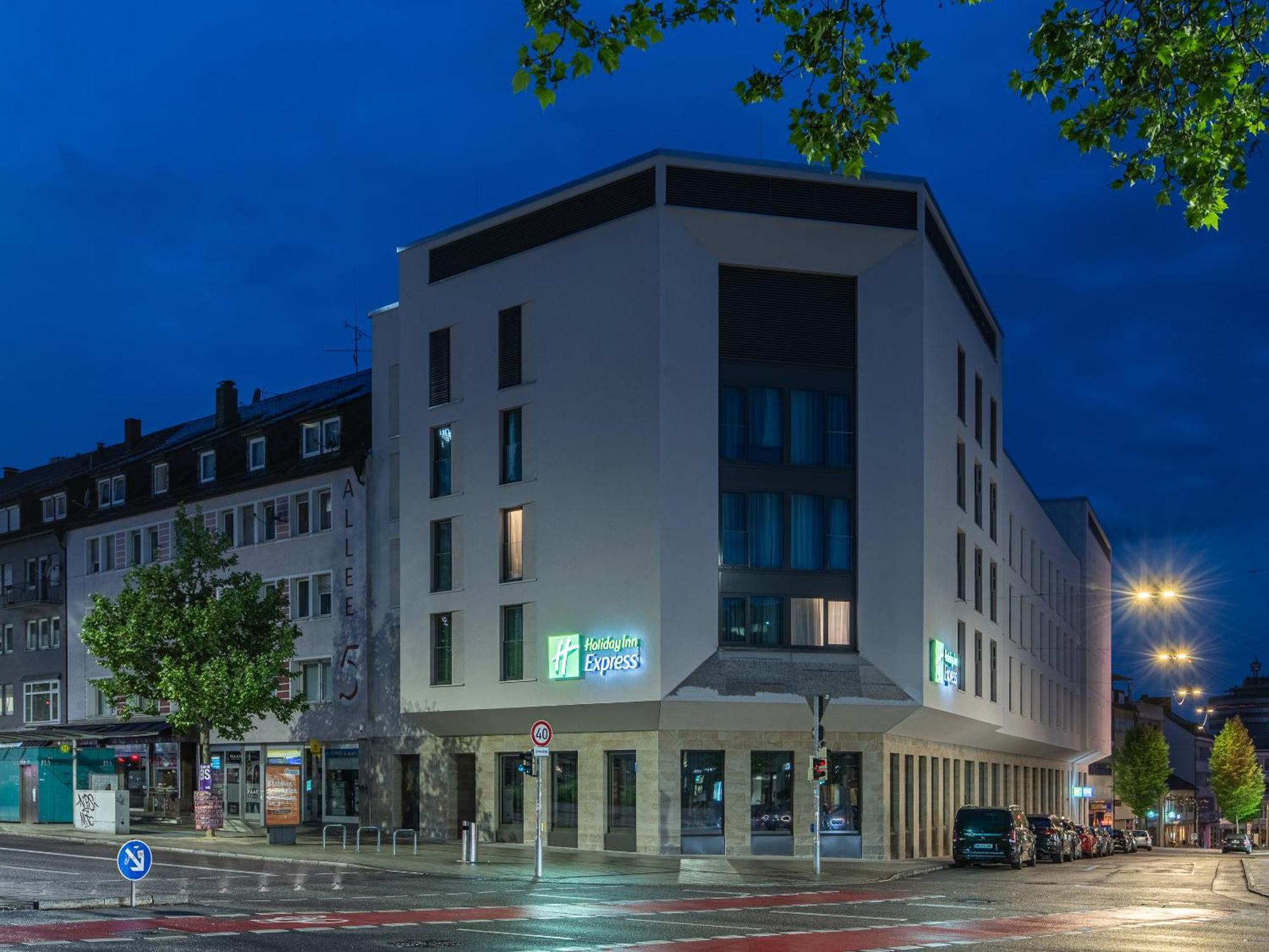 Holiday Inn Express Heilbronn By Ihg Exterior photo