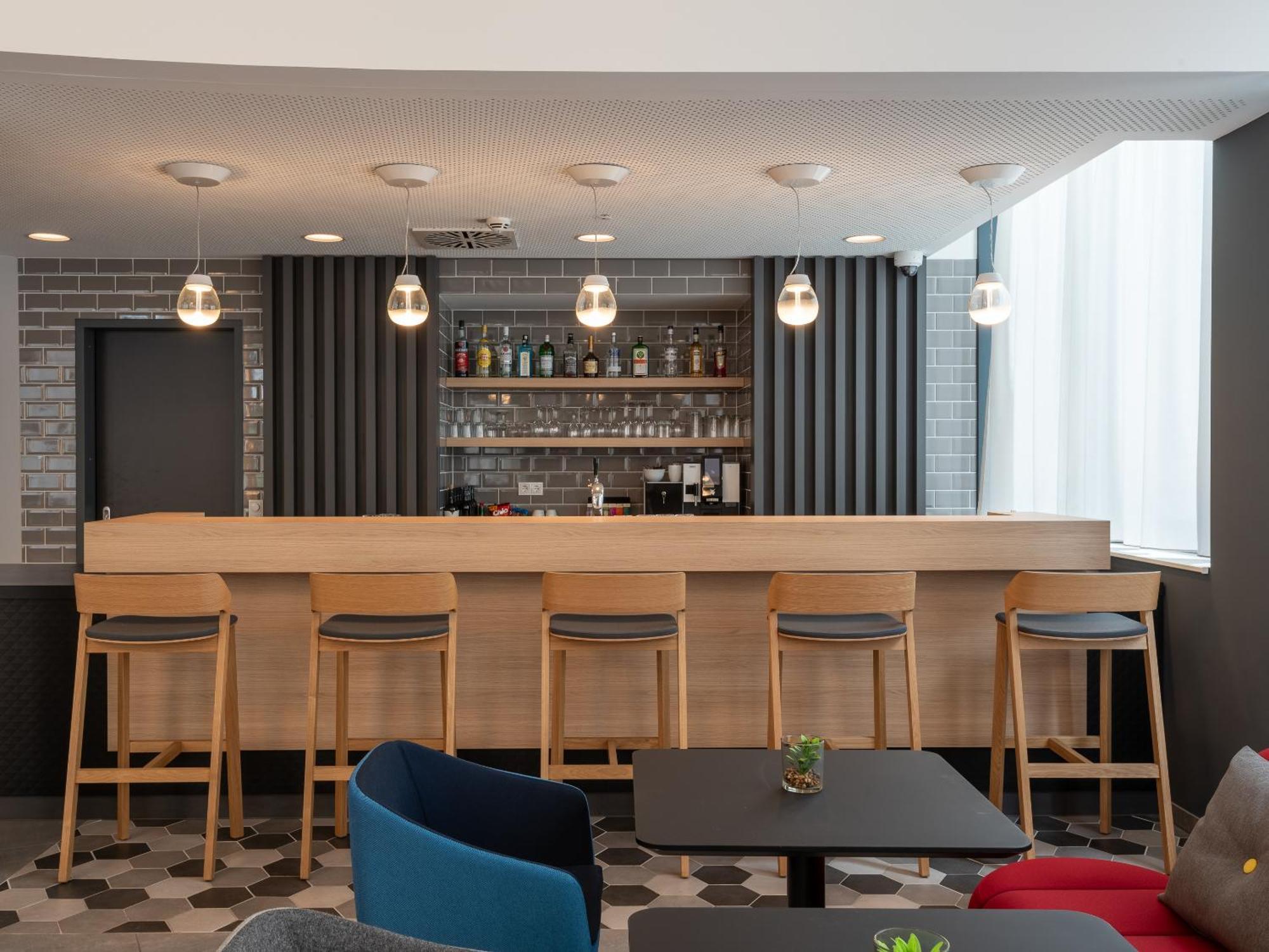 Holiday Inn Express Heilbronn By Ihg Exterior photo