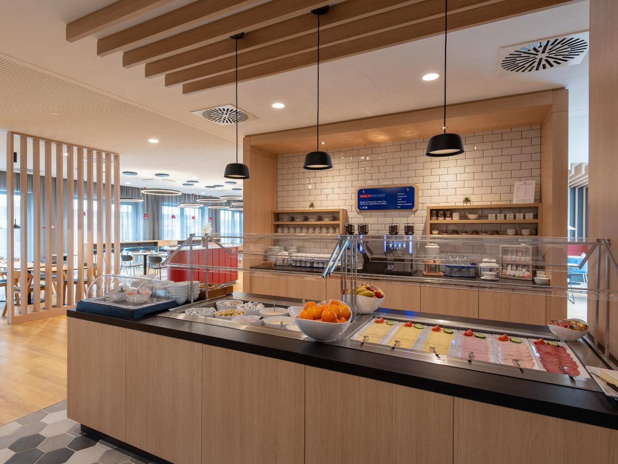 Holiday Inn Express Heilbronn By Ihg Exterior photo