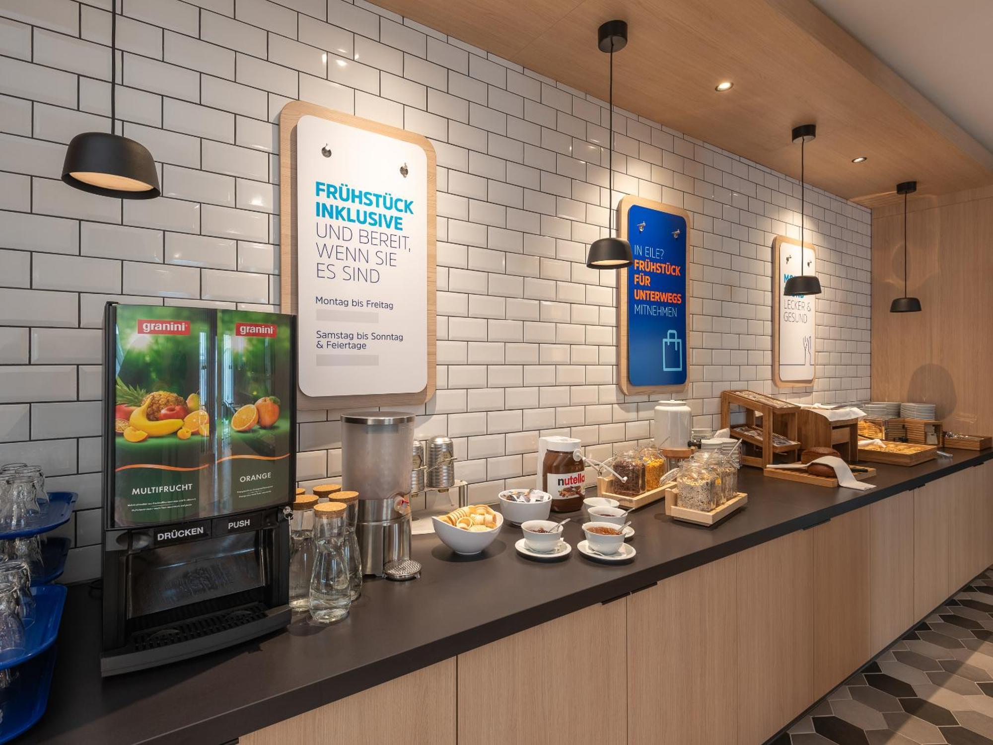 Holiday Inn Express Heilbronn By Ihg Exterior photo