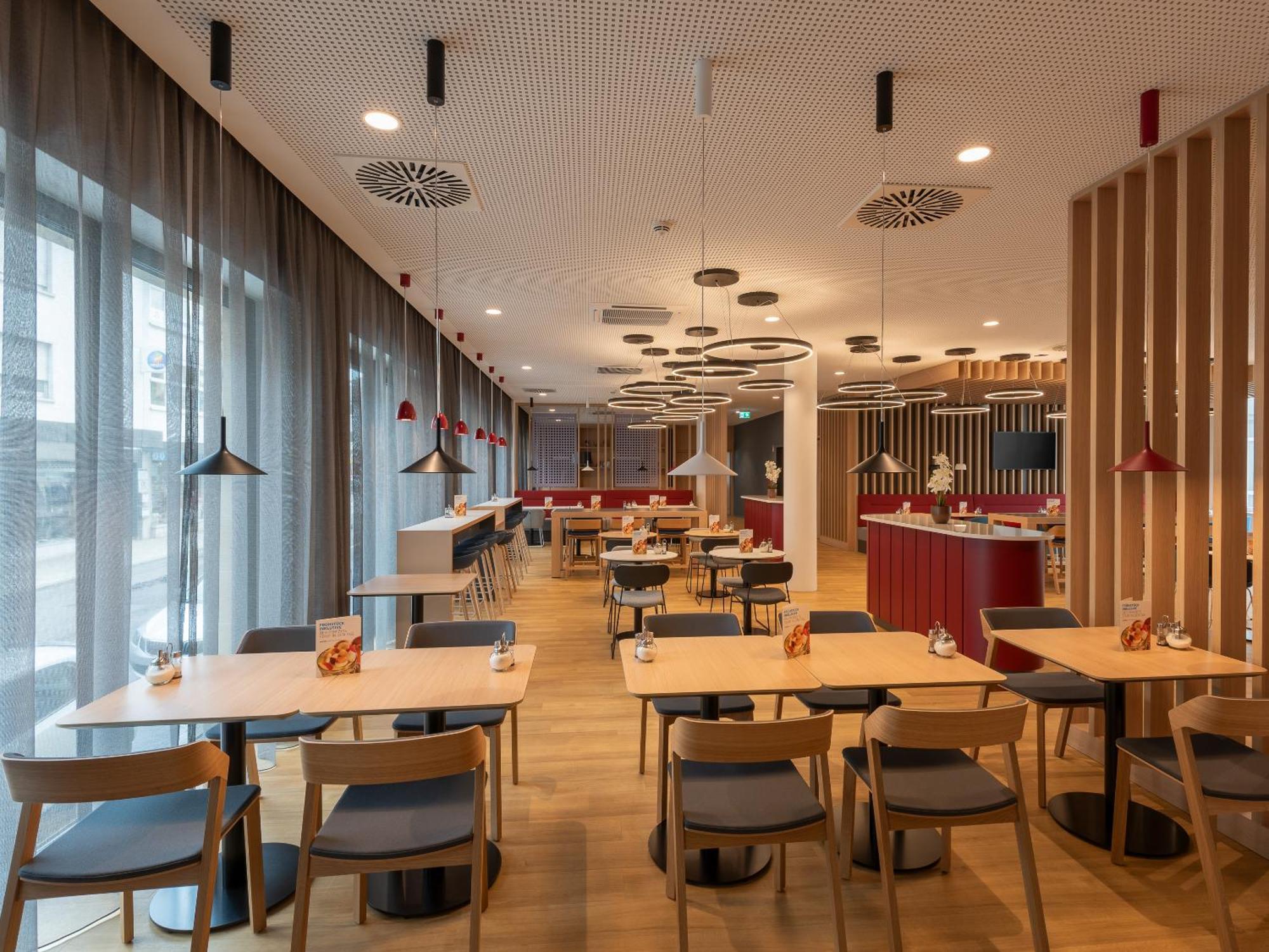Holiday Inn Express Heilbronn By Ihg Exterior photo