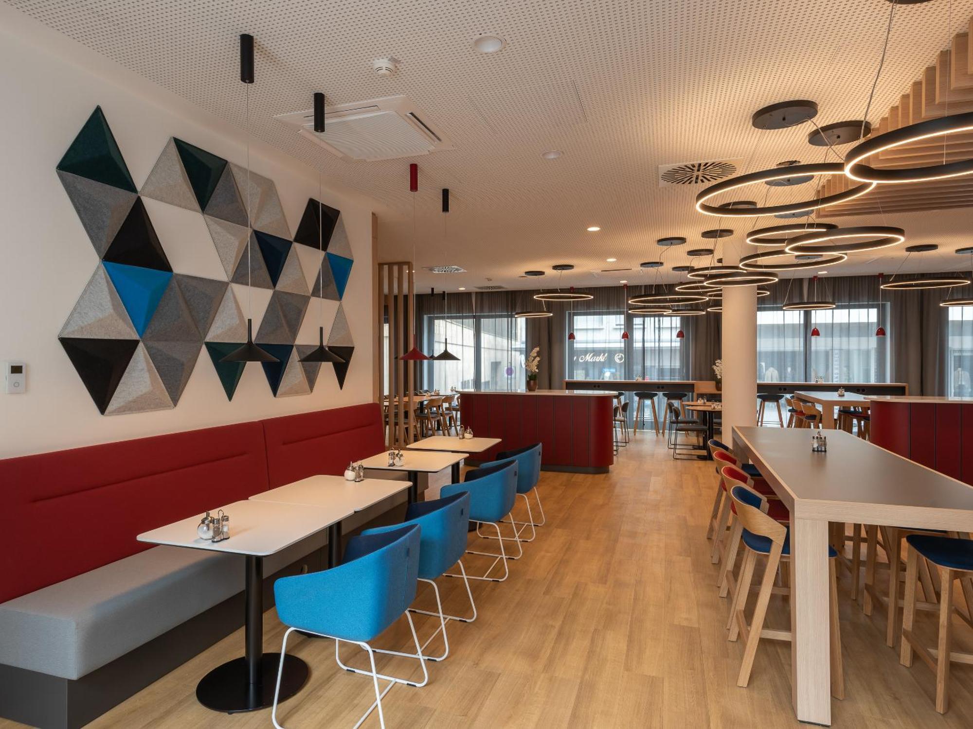 Holiday Inn Express Heilbronn By Ihg Exterior photo